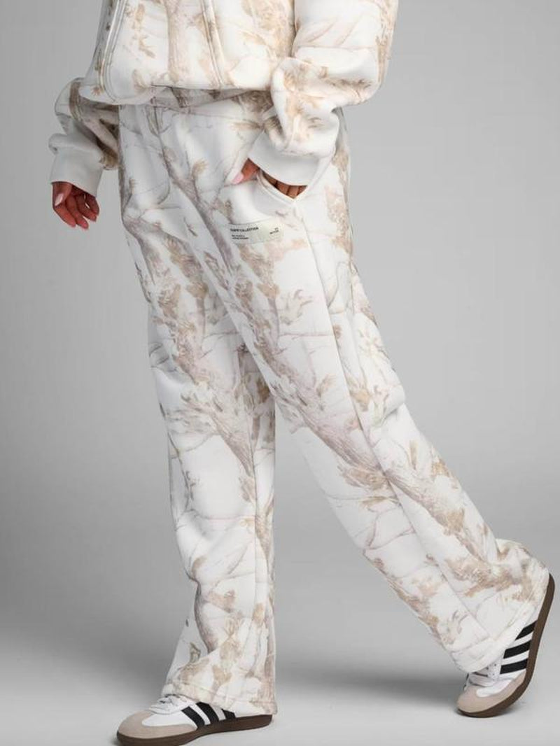 Comfrt | Camo Straight Leg Sweatpants