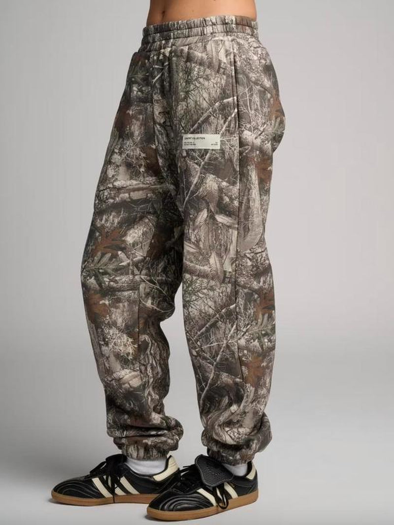 Comfrt | the Camo Sweatpants | Limited Edition
