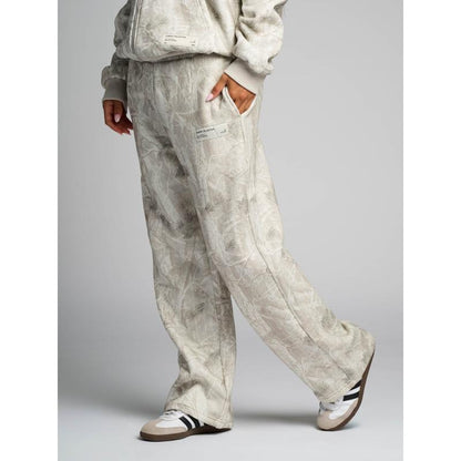 Comfrt | Camo Straight Leg Sweatpants