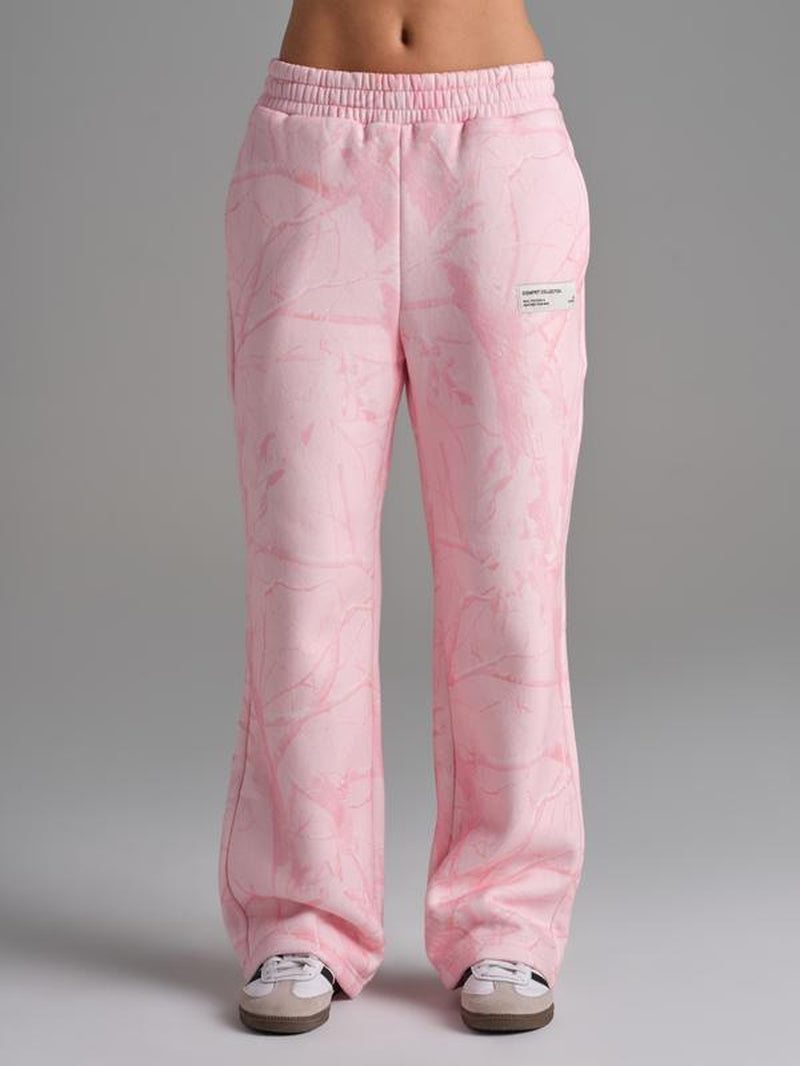 Comfrt | Camo Straight Leg Sweatpants